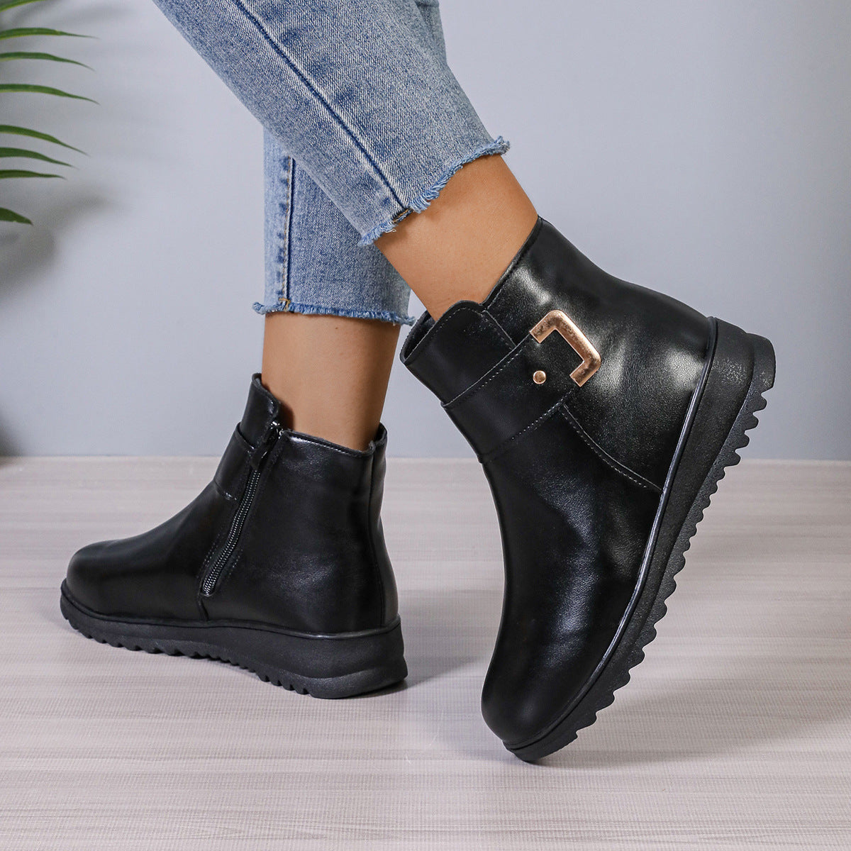 Fleece-Lined Faux-Leather Ankle Boots – Women – Black – buckle strap