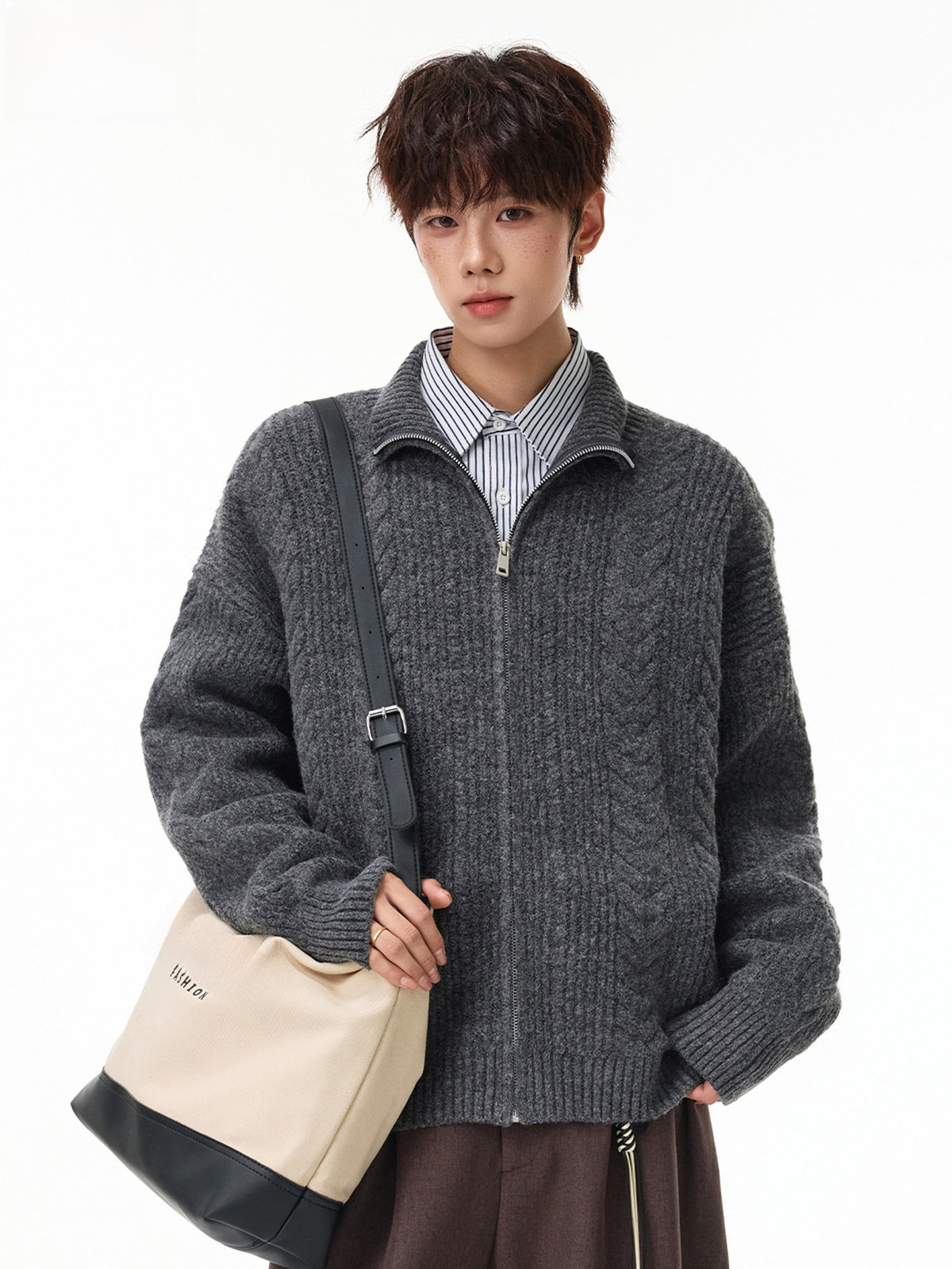 Cable Knit Zip Cardigan, Stand Collar, Relaxed Fit – Men – Charcoal – worn