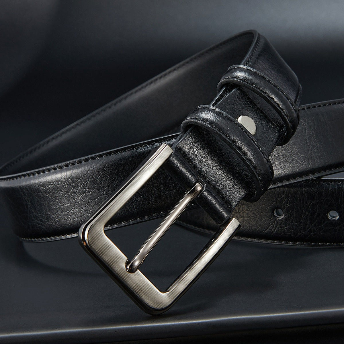 Wide Leather-Look Jeans Belt – Men – Black · Classic Pin Buckle – front