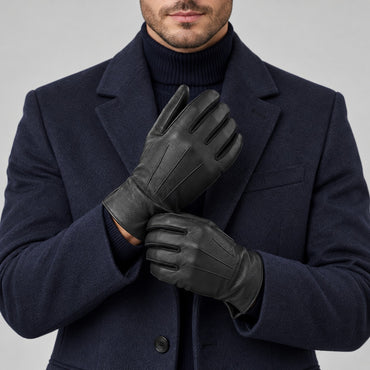 Leather-Look Touchscreen Gloves, Fleece-Lined – Men – Black – worn