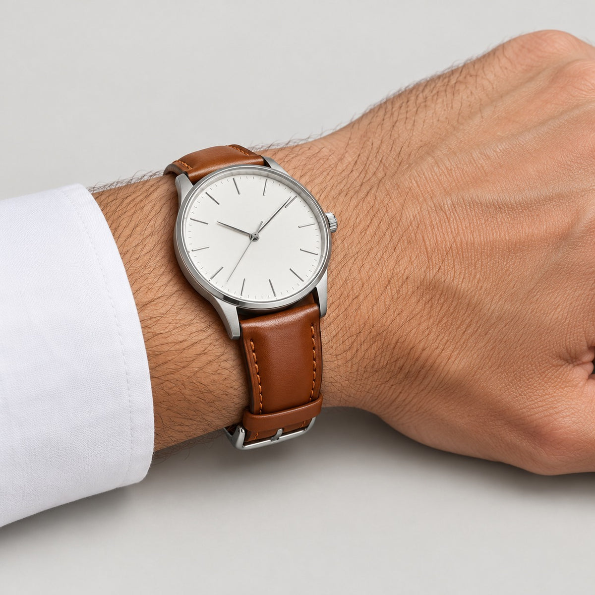 Leather Watch Strap, Pin Buckle, 18–22 mm – Men – Tan – worn
