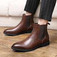 Fleece-Lined Chelsea Boots, Leather-Look – Men – Brown – worn, side