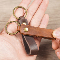 Leather Key Ring, Brass Ring – Men – Tan – in hand