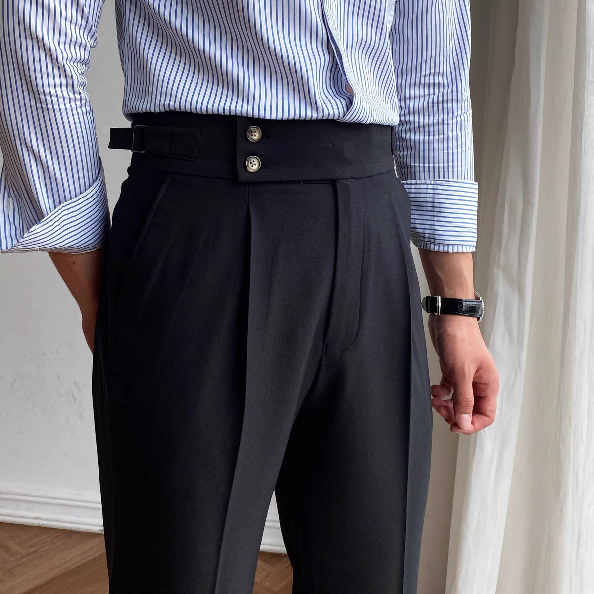 Wrinkle-Free High-Waist Pleated Trousers, Double-Button Tab – Men – Black – waist