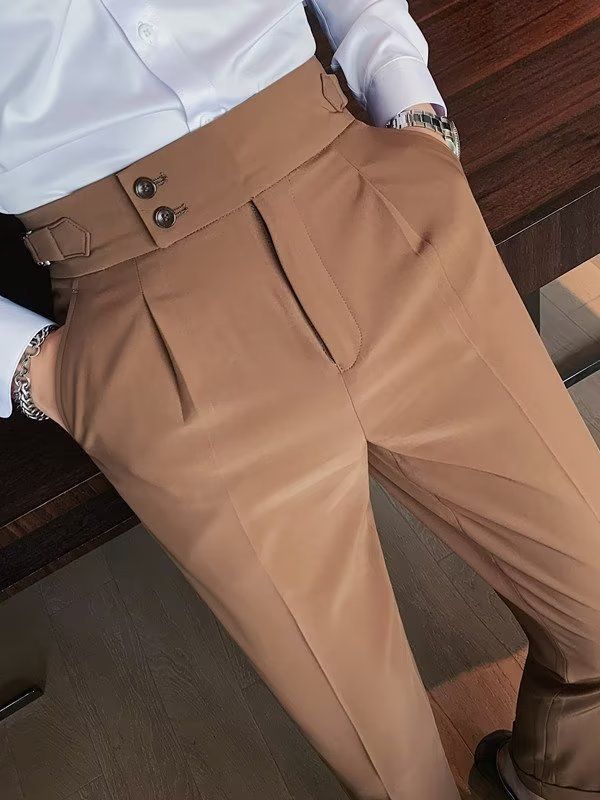 High-Waist Pleated Trousers, Double-Button Waist – Men – Camel – pleat detail