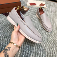 Pebbled Leather-Look Loafers – Men – Grey – pair