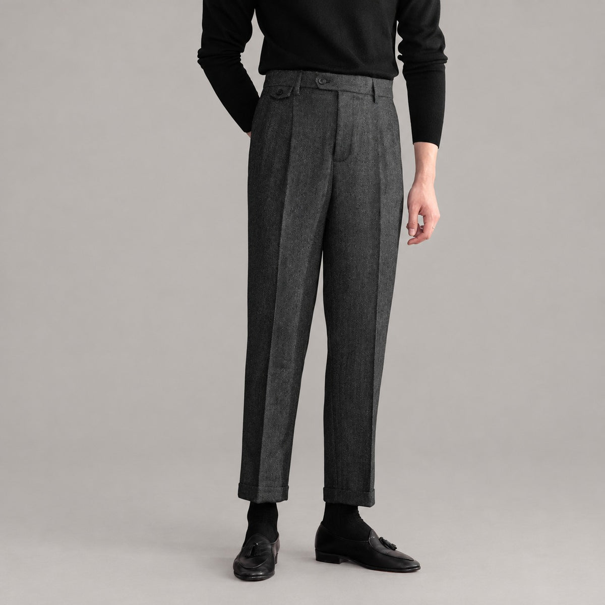 Charcoal Wool — Old Money Winter Look – grey herringbone pleated trousers worn