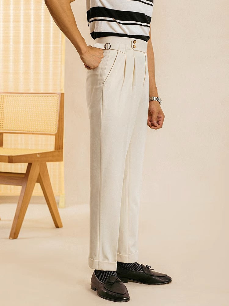 Taebaek Cable Zip — Old Money Autumn Look – cream high-waist pleated trousers worn