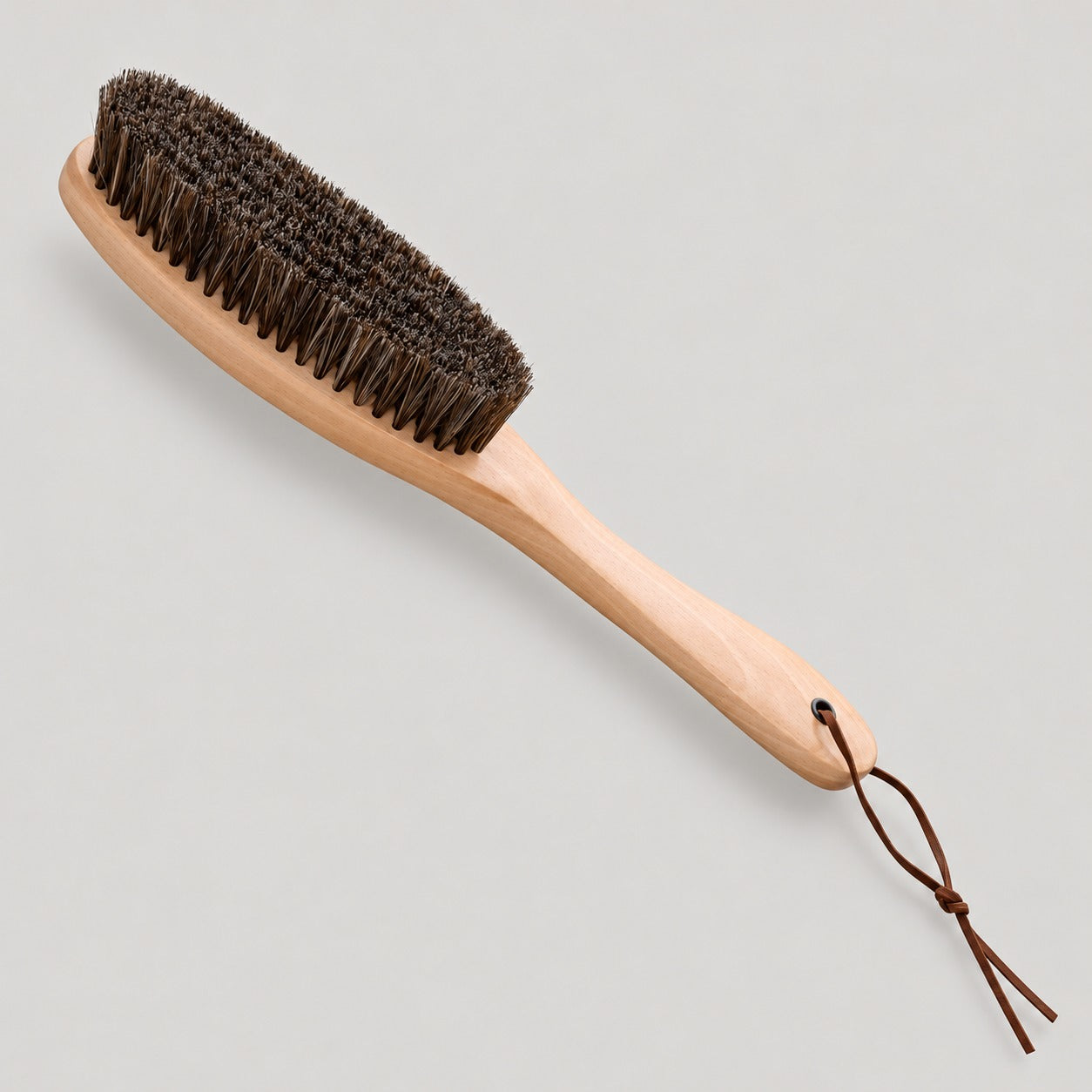 Horsehair Clothes Brush, Beech Wood, for Wool Coats – Men – Beige – front