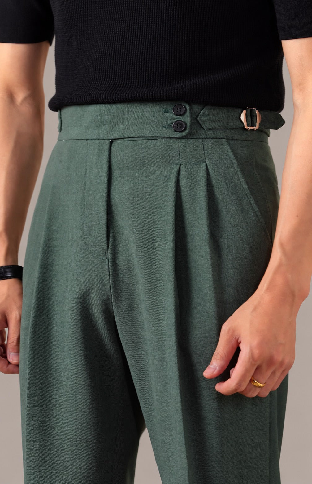 High-Waist Pleated Trousers, Side Buckles & Paris Tab – Men – Forest Green – waist