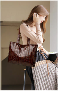 Croc-Effect Faux-Leather Tote Bag – Women – Chocolate – worn