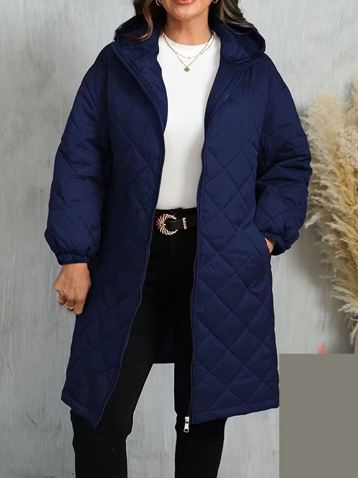 100% Polyester Long Quilted Hooded Coat – Women – Navy – worn