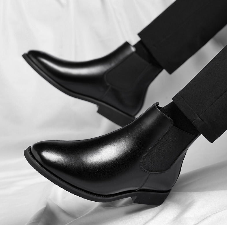 Classic Chelsea Boots, Leather-Look, Fleece Option – Men – Black – worn