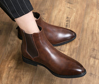 Fleece-Lined Chelsea Boots, Leather-Look – Men – Brown – worn