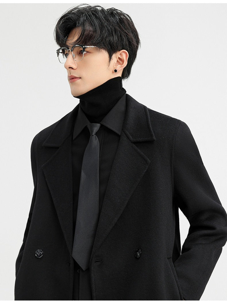 70% Wool Double-Faced Double-Breasted Coat – Men – Black – worn, close