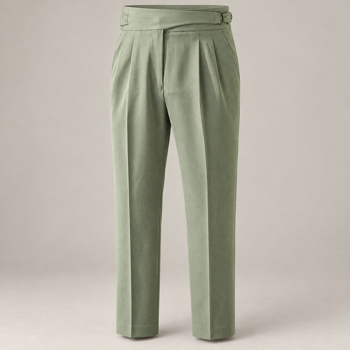 Extended-Tab Pleated Trousers, Side Buckle, No-Iron – Men – Olive – front