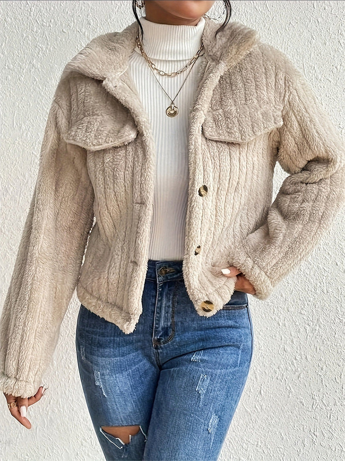 95% Polyester Ribbed Teddy Cropped Jacket – Women – Beige – worn, open