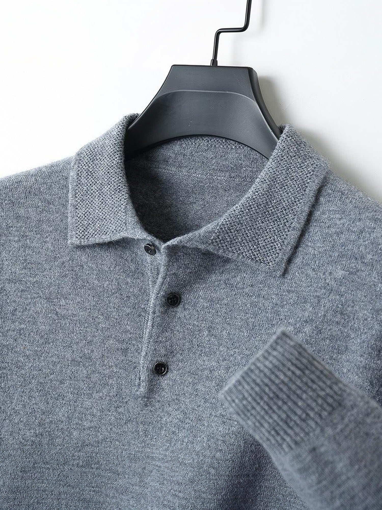 96–99% Wool Knit Polo Sweater, Long Sleeve – Men – Grey – collar